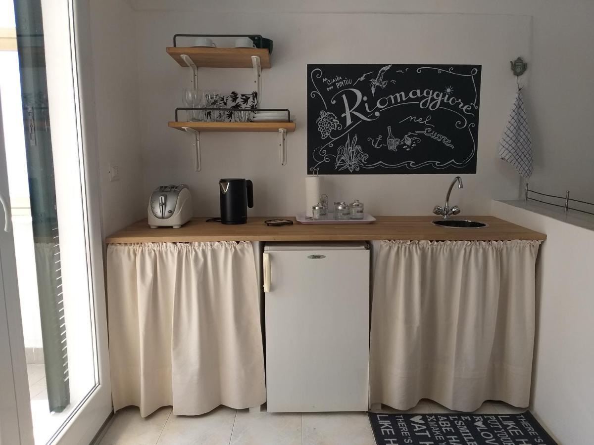 Ferienwohnung Aa Ciasea Duu Pintuu Riomaggiore Exterior foto